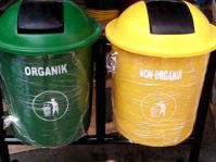 Tong Sampah Fiber Double Oval